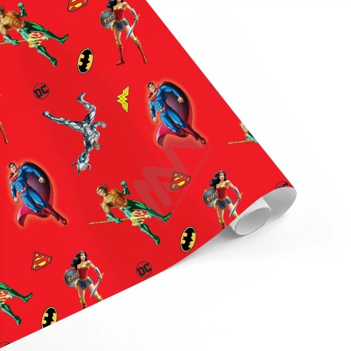 DC Super Heroes Wrapping Paper in Roll 70 x 200cm