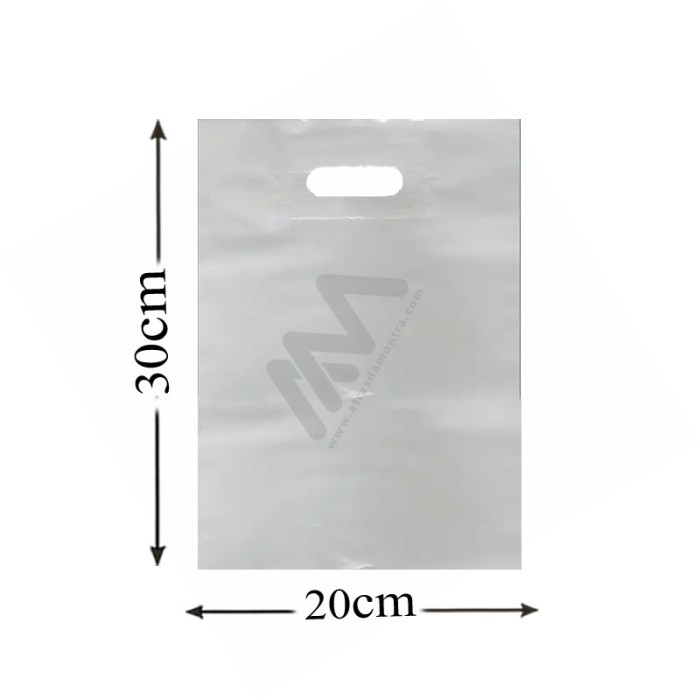 White Reinforced punched plastic bags 20x30 - Pack of 100 units