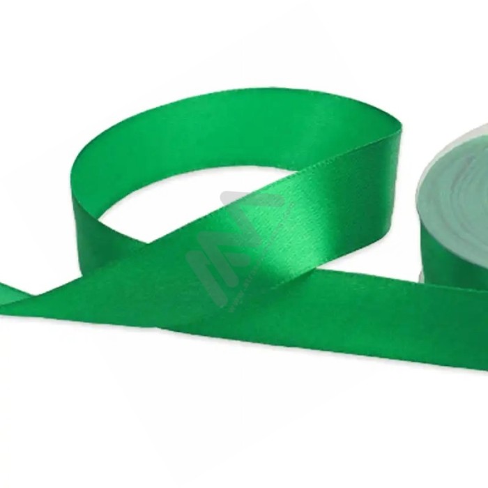 Green satin wrapping tape 20 mm x 16m