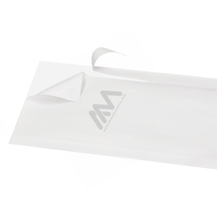 Envelope auto-adesivo transparente C6 160x120mm fechado, com alta aderência para proteção de documentos durante o transporte